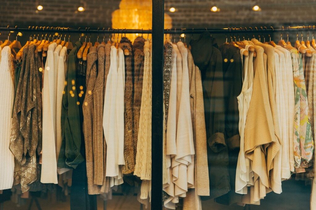 fashion, clothing, shop-1031469.jpg